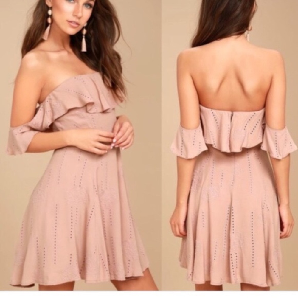 Astr “Sabina Mauve” Off Shoulder Dress